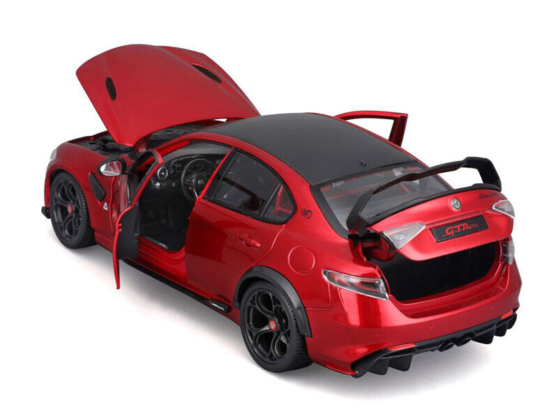 Bburago Alfa Romeo Giulia GTA 1:18 